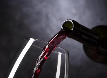wine-gd9e8fbd6b1920.jpg
