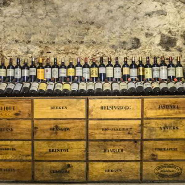Repour Tappo salva-vino, rimuove l'ossigeno, preserva e mantiene il vino fresco come il giorno in cui la bottiglia è stata aperta, confezione da 4, nero